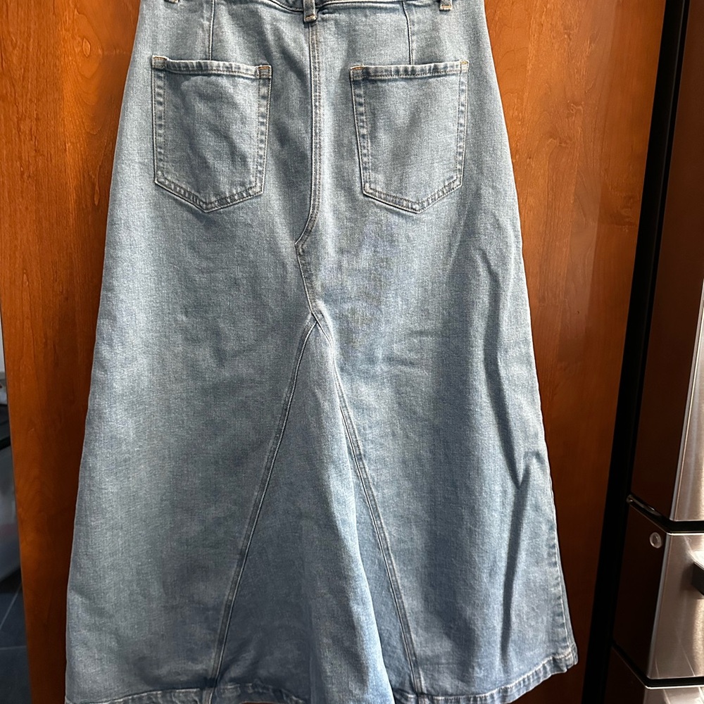 Banana Republic Light Blue Denim Flare Skirt - Picture 4 of 5